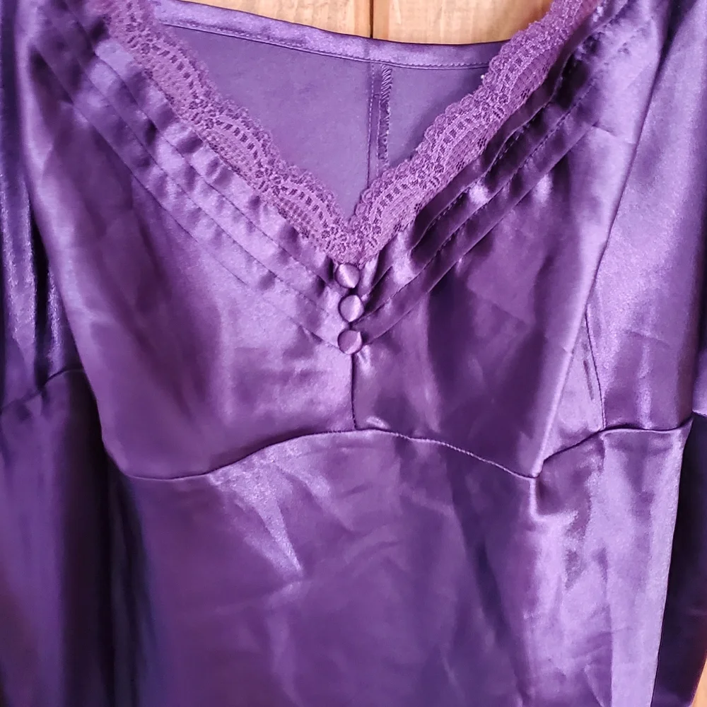 Purple satin cami - Picture 1 of 5